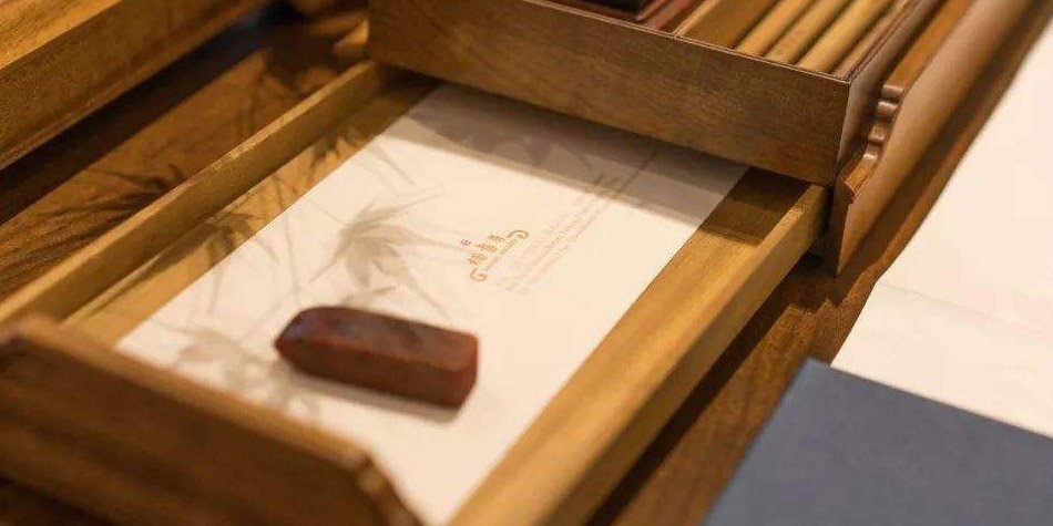 回忆本就该封存起来