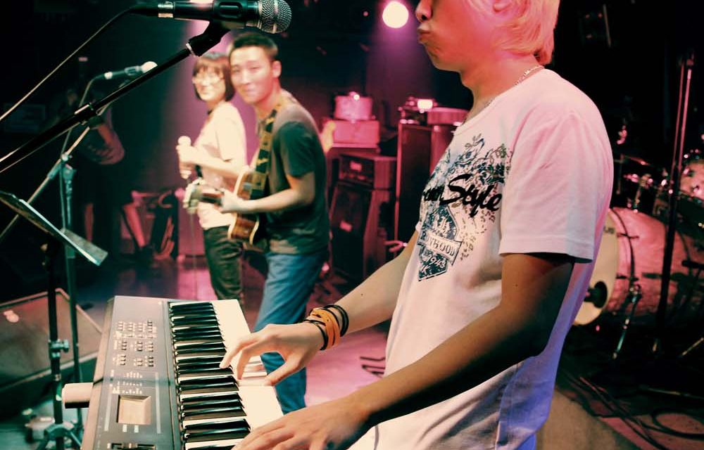 MAO梁晓雪与乐队