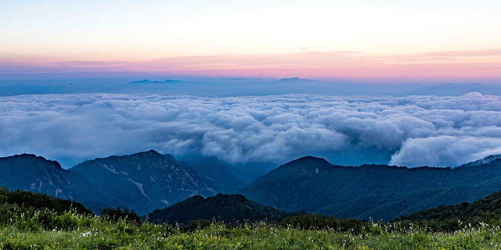 一座山一个人